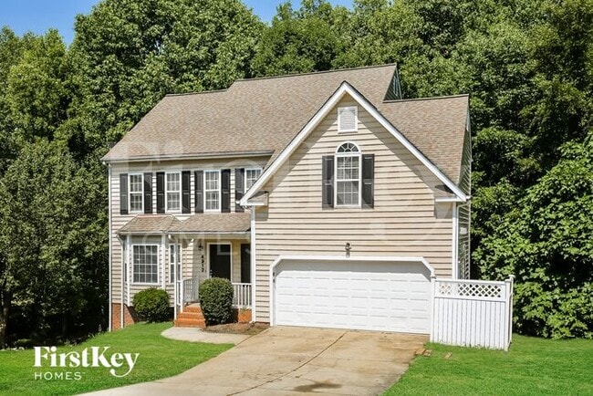 4912 Heritage Woods Ct in Greensboro, NC - Foto de edificio - Building Photo