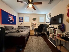 717 NW 10th St in Gainesville, FL - Building Photo - Building Photo