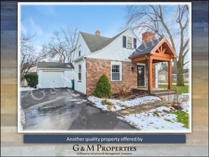 2340 Elmwood Ave in Rochester, NY - Building Photo - Building Photo