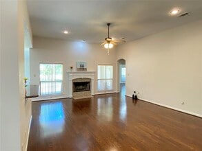 821 Seeton Rd in Mansfield, TX - Building Photo - Building Photo