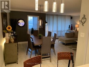 716 The West Mall in Toronto, ON - Building Photo - Building Photo