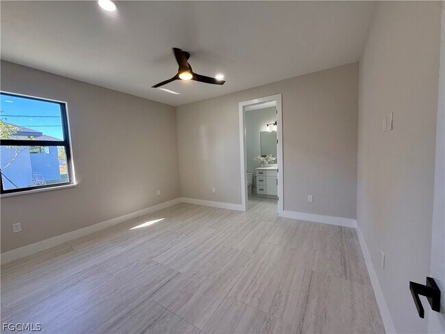 property at 106 NE 8th Pl