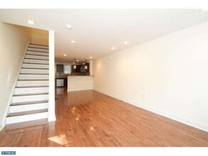 1327 S Colorado St in Philadelphia, PA - Building Photo - Building Photo