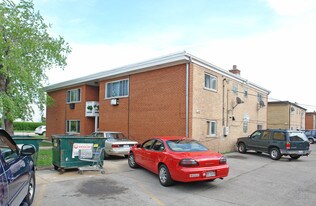 2444 N Rose St in Franklin Park, IL - Building Photo