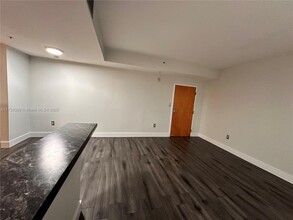 1542 Drexel Ave in Miami Beach, FL - Building Photo - Building Photo