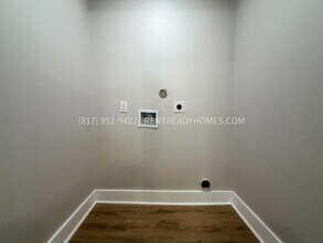 8318 Jennings St in Houston, TX - Building Photo - Building Photo