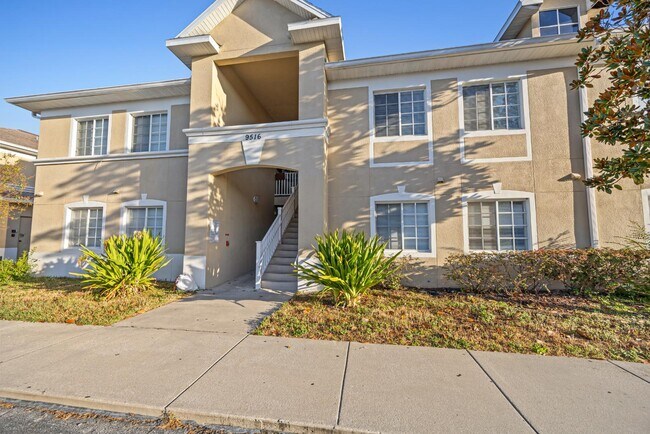 9516 Amberdale Ct in Riverview, FL - Building Photo - Building Photo