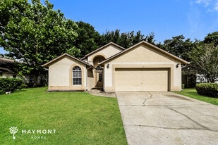 337 Sterling Lake Dr in Ocoee, FL - Building Photo