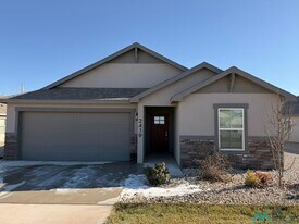 2419 W Ray Ave in Artesia, NM - Building Photo