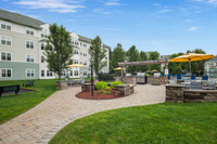 Union Place in Franklin, MA - Foto de edificio - Building Photo