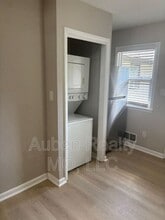3143 Puckett Rd in Kansas City, KS - Building Photo - Building Photo