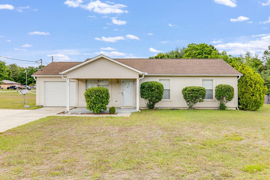 15 Flora Cove in Crestview, FL - Building Photo