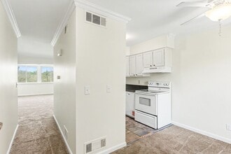 610 Colonial View Rd in Mechanicsburg, PA - Building Photo - Building Photo