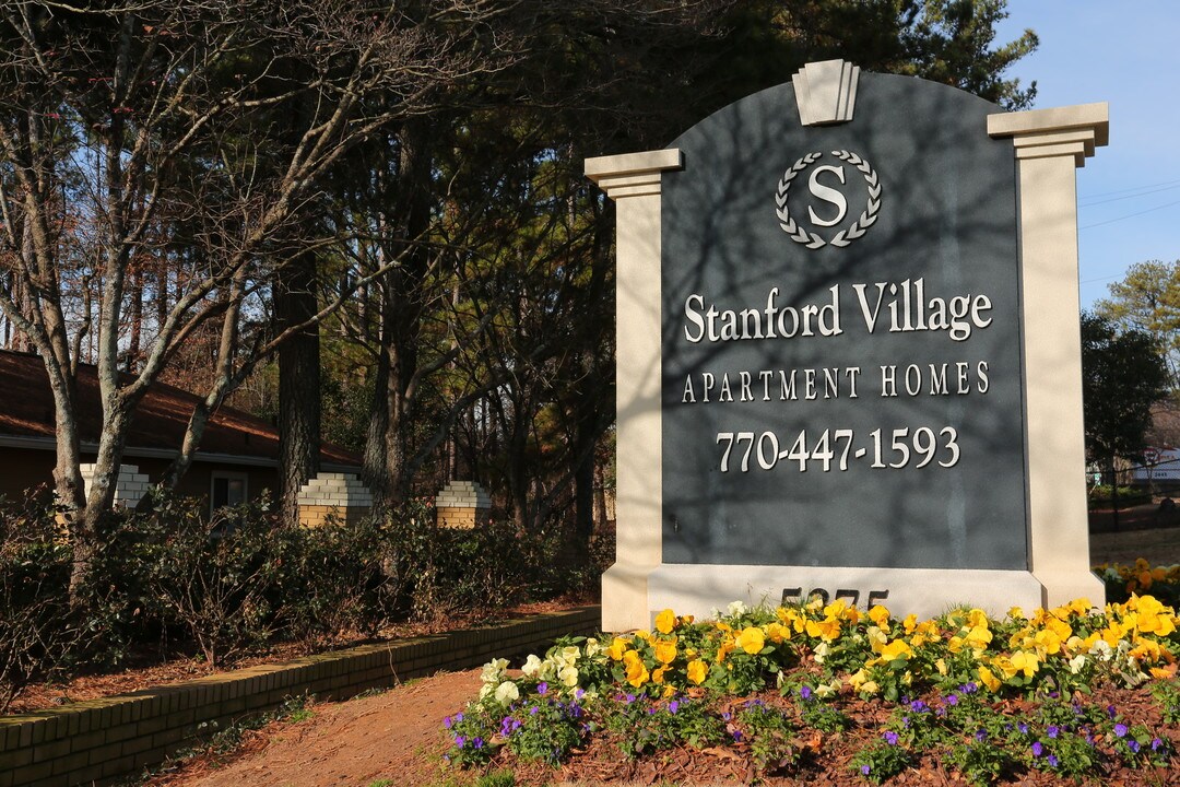 Stanford Village in Norcross, GA - Foto de edificio