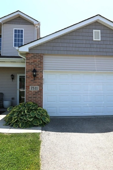 property at 7511 E 111th Ln