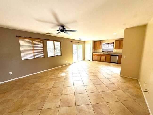 37159 Gallery Ln in Beaumont, CA - Building Photo - Building Photo
