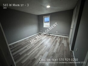 565 W Main St in Plymouth, PA - Building Photo - Building Photo