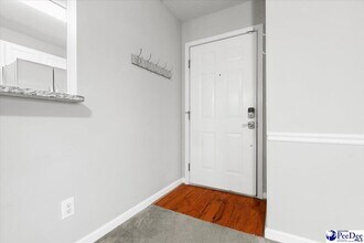 529 3rd Loop Rd in Florence, SC - Foto de edificio - Building Photo