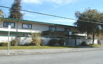 Manon Square Apartments in Hayward, CA - Building Photo - Building Photo