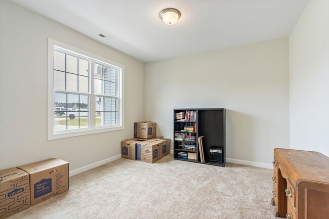 909 Freewoods Ct in Jacksonville, NC - Building Photo - Building Photo