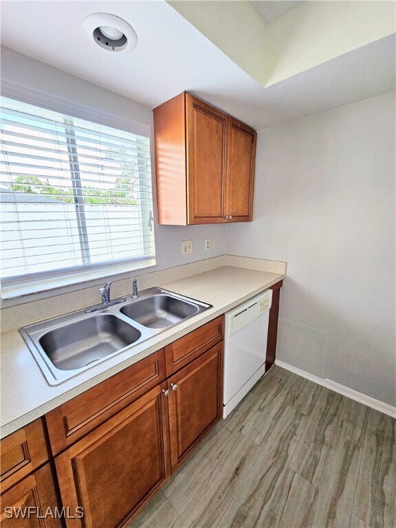 523 SE 24th Ave in Cape Coral, FL - Building Photo - Building Photo