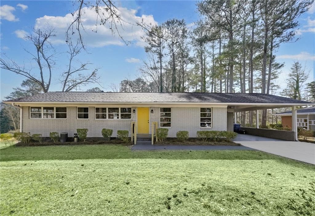 1963 Shepherd Cir SW in Atlanta, GA - Building Photo