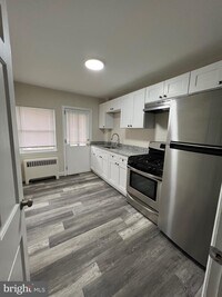 1509 N Decker Ave photo'