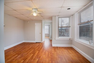 4717 Longshore Ave in Philadelphia, PA - Building Photo - Building Photo