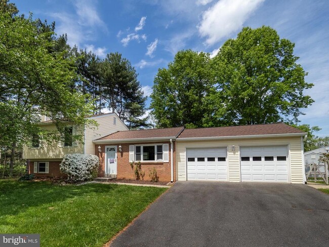 property at 13517 Winterspoon Ln