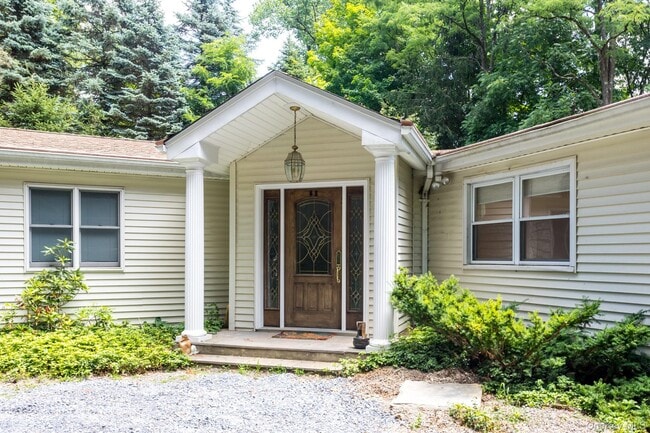 property at 20-22-22 Bel Air Dr