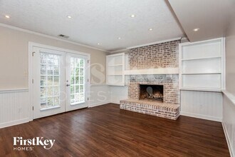 9512 Robert Burns Ct in Charlotte, NC - Building Photo - Building Photo