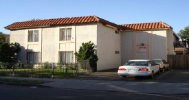 307 N Bush St in Anaheim, CA - Foto de edificio - Building Photo