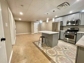 1305 N 22nd Ave, Unit Apartment Unit in Melrose Park, IL - Building Photo - Building Photo