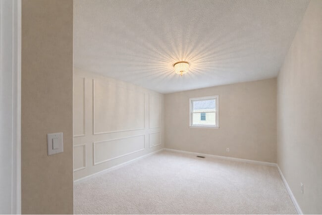 109 Watzel Ln, Unit C5 in Hendersonville, NC - Building Photo - Building Photo