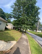 1680 Hill St NE in Conyers, GA - Building Photo - Building Photo