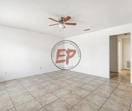 2324 Breezy Dr in Waco, TX - Building Photo - Building Photo