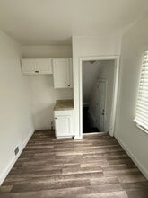 2293 Kendall St in Detroit, MI - Building Photo - Building Photo