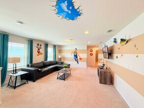 2479 Dubai St in Kissimmee, FL - Building Photo - Building Photo