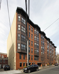 Thomas Jefferson II Apartments in Hoboken, NJ - Foto de edificio - Building Photo