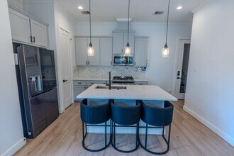 342 Hahlo St in Houston, TX - Building Photo - Building Photo