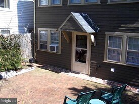 403 S Braddock St in Winchester, VA - Building Photo