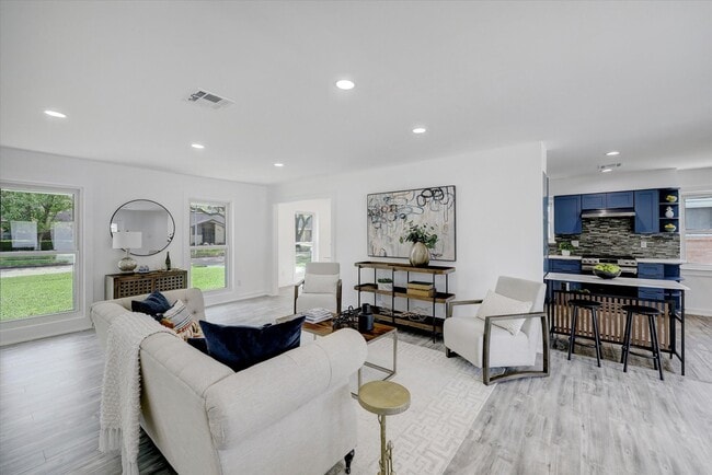 property at 5802 Valkeith Dr