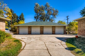 1380 Balsam St, Unit 1382 in Lakewood, CO - Building Photo - Building Photo