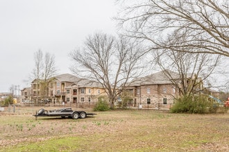 The Reserve at Tucker Creek in Conway, AR - Building Photo - Building Photo