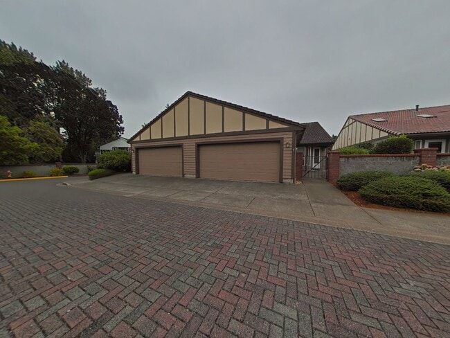 property at 2800 NW 29th St