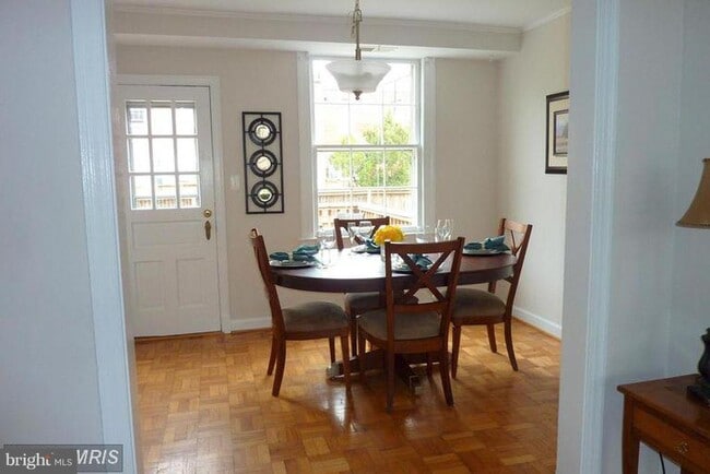 2700 16th St S in Arlington, VA - Building Photo - Building Photo