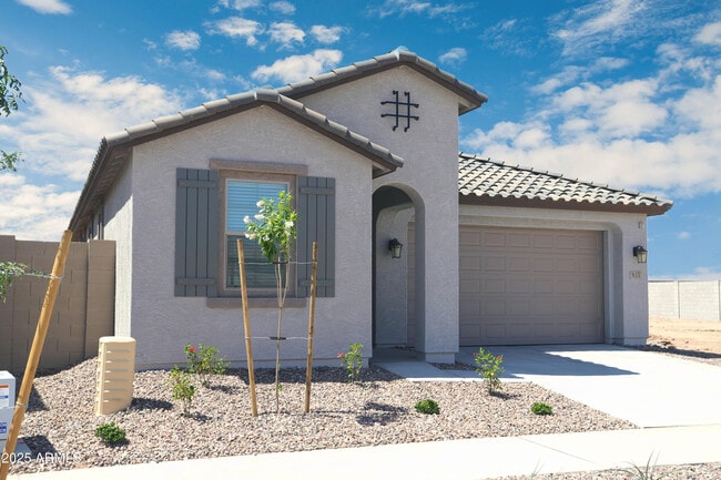 935 W Finch Dr in Queen Creek, AZ - Building Photo - Building Photo