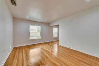 4134 Prescott Ave in Dallas, TX - Building Photo - Building Photo
