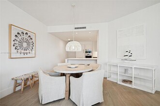 705 Crandon Blvd, Unit 306 in Key Biscayne, FL - Building Photo - Building Photo