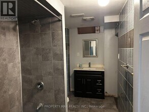 30 Sedgegrass Way in Brampton, ON - Building Photo - Building Photo